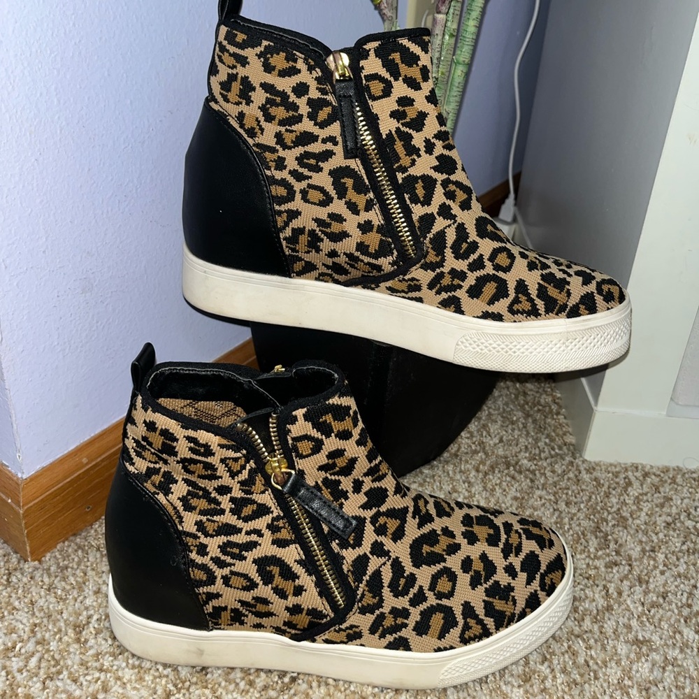 Steve Madden animal print Hightop